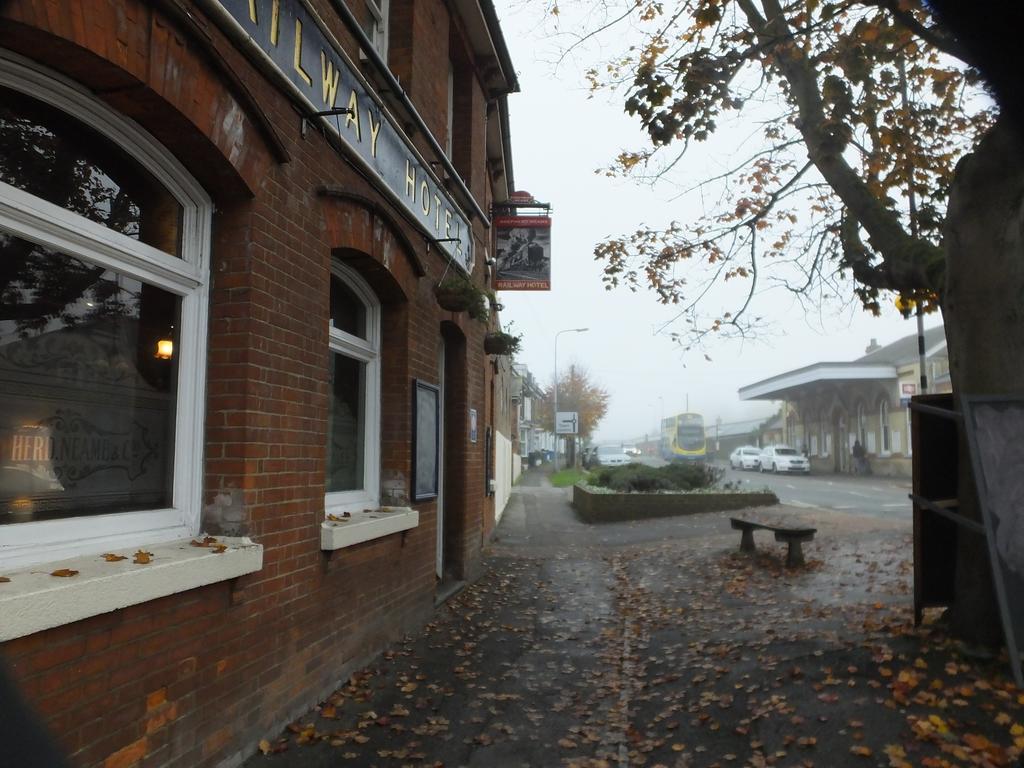 Railway Hotel Faversham Eksteriør billede
