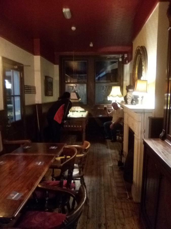 Railway Hotel Faversham Eksteriør billede